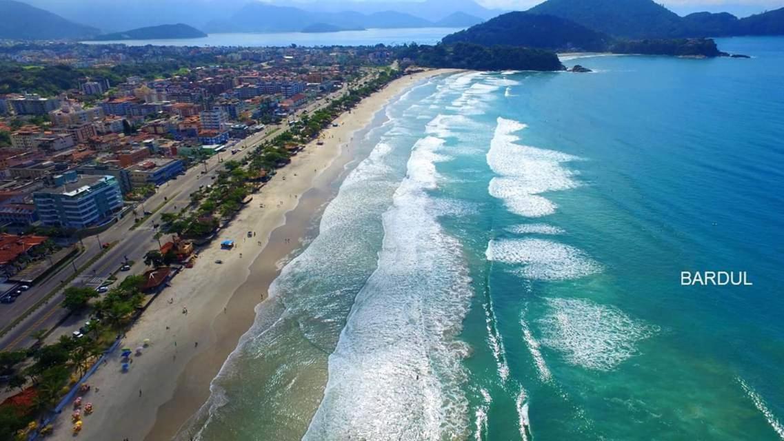 Apartamento Ubatuba - Praia grande - 200m da praia Bagian luar foto
